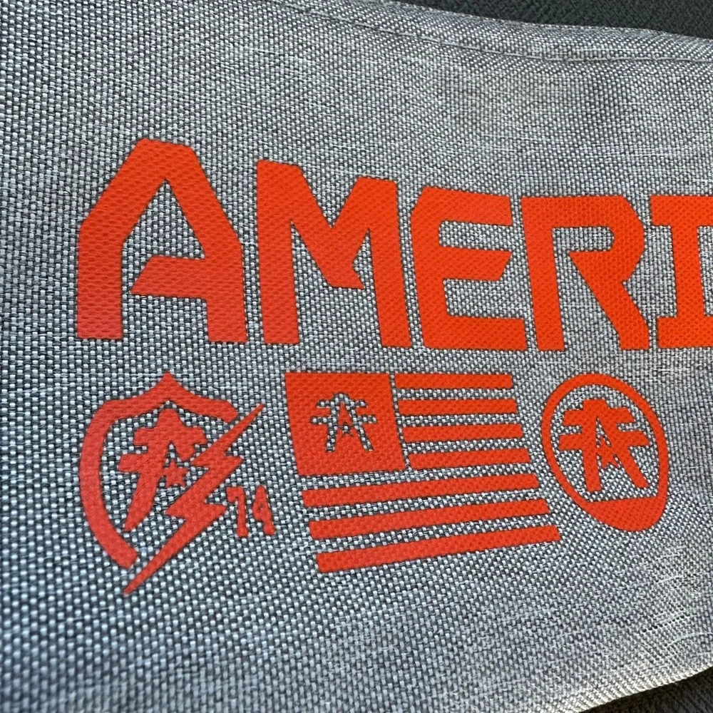 NWOT Buckle Can Cooler with adjustable carrying strap. Fits 6 cans! - Picture 3 of 8